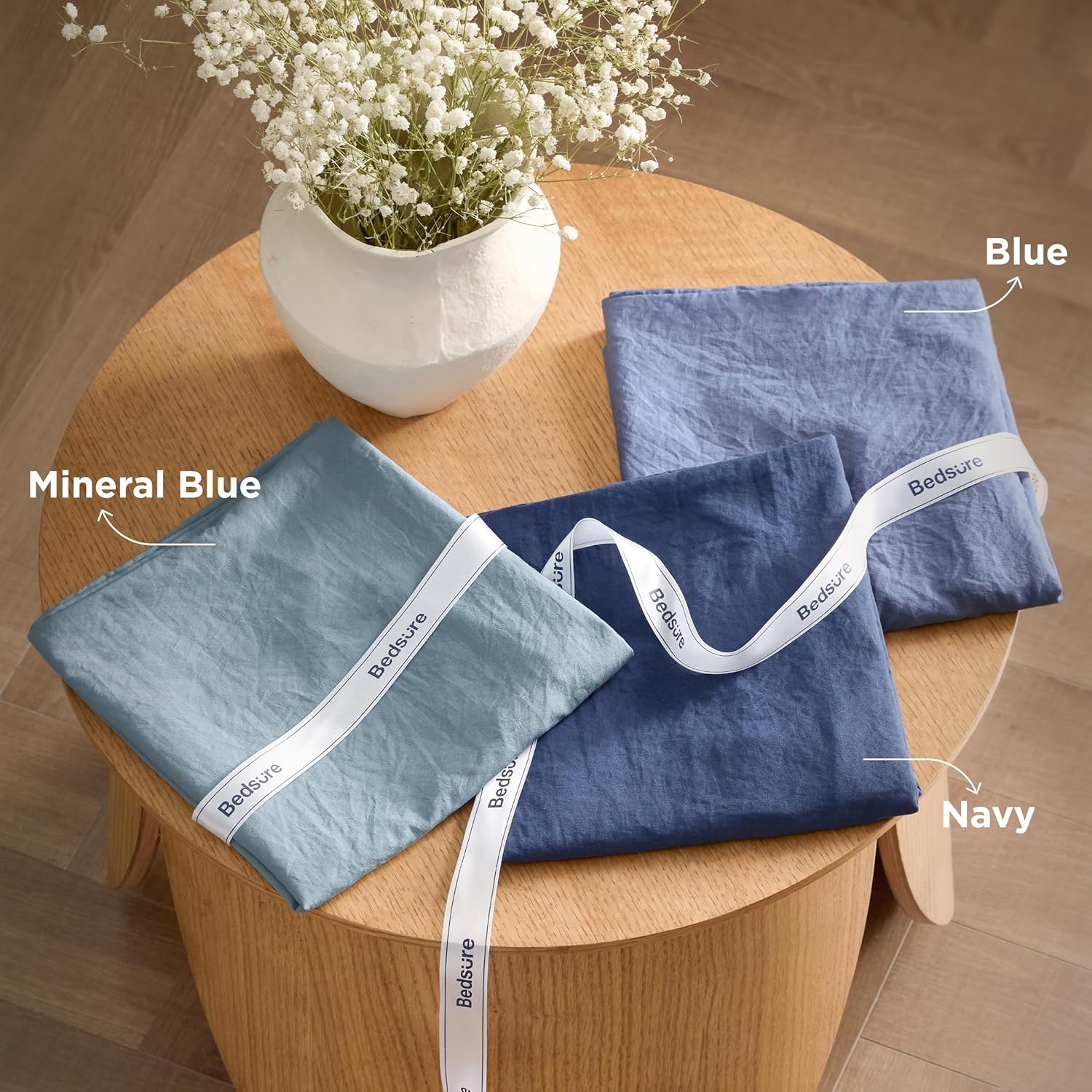 Bedsure King Size Comforter Set, Navy Soft Prewashed Bedding for All Seasons, 3 Pieces GentleSoft™ Warm Down Alternative Bed Set, 1 Lightweight Comforter (104x90) and 2 Pillowcases (20x36)